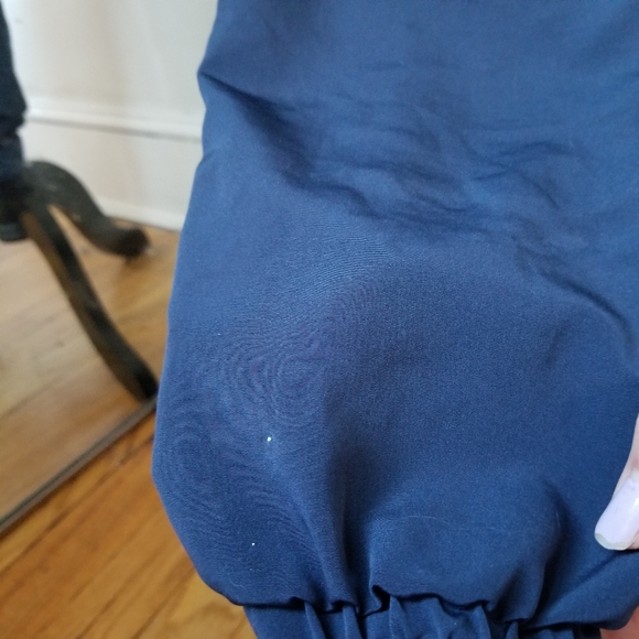 H&M Navy Blue Short Sleeves V Neck Jumpsuit SIZE 2. - Picture 9 of 16